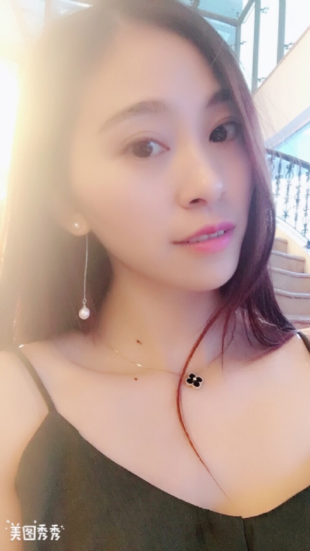 隨風的云的第一张照片--江苏闪婚服务中心