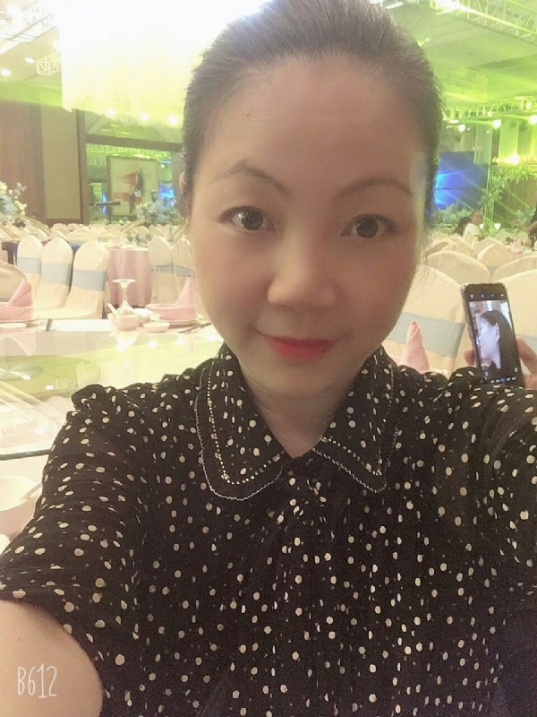 泡沫的第一张照片--江苏闪婚服务中心