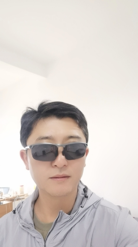 如风的第二张照片--江苏闪婚服务中心