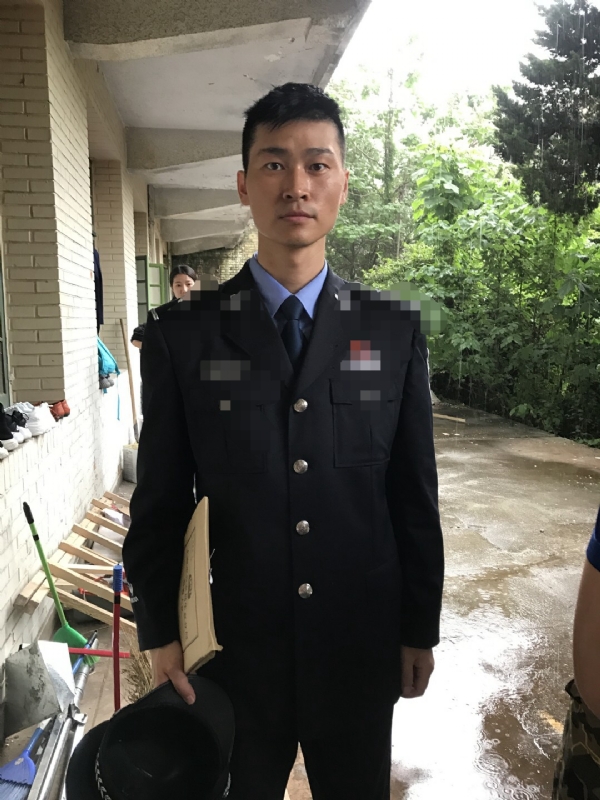 甜瓜哈密瓜大西瓜的第一张照片--江苏闪婚服务中心