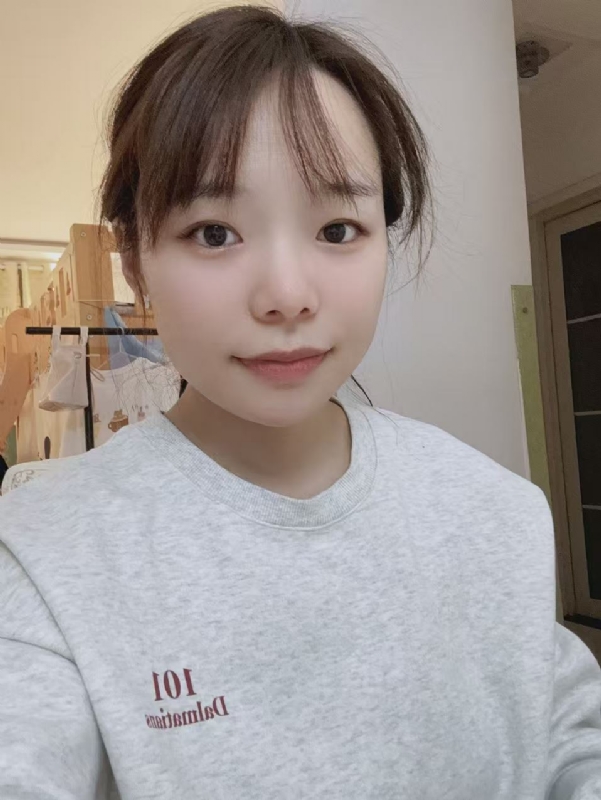 楚楚的第一张照片--江苏闪婚服务中心