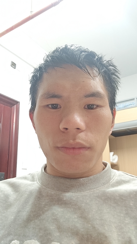 阳光的第二张照片--江苏闪婚服务中心